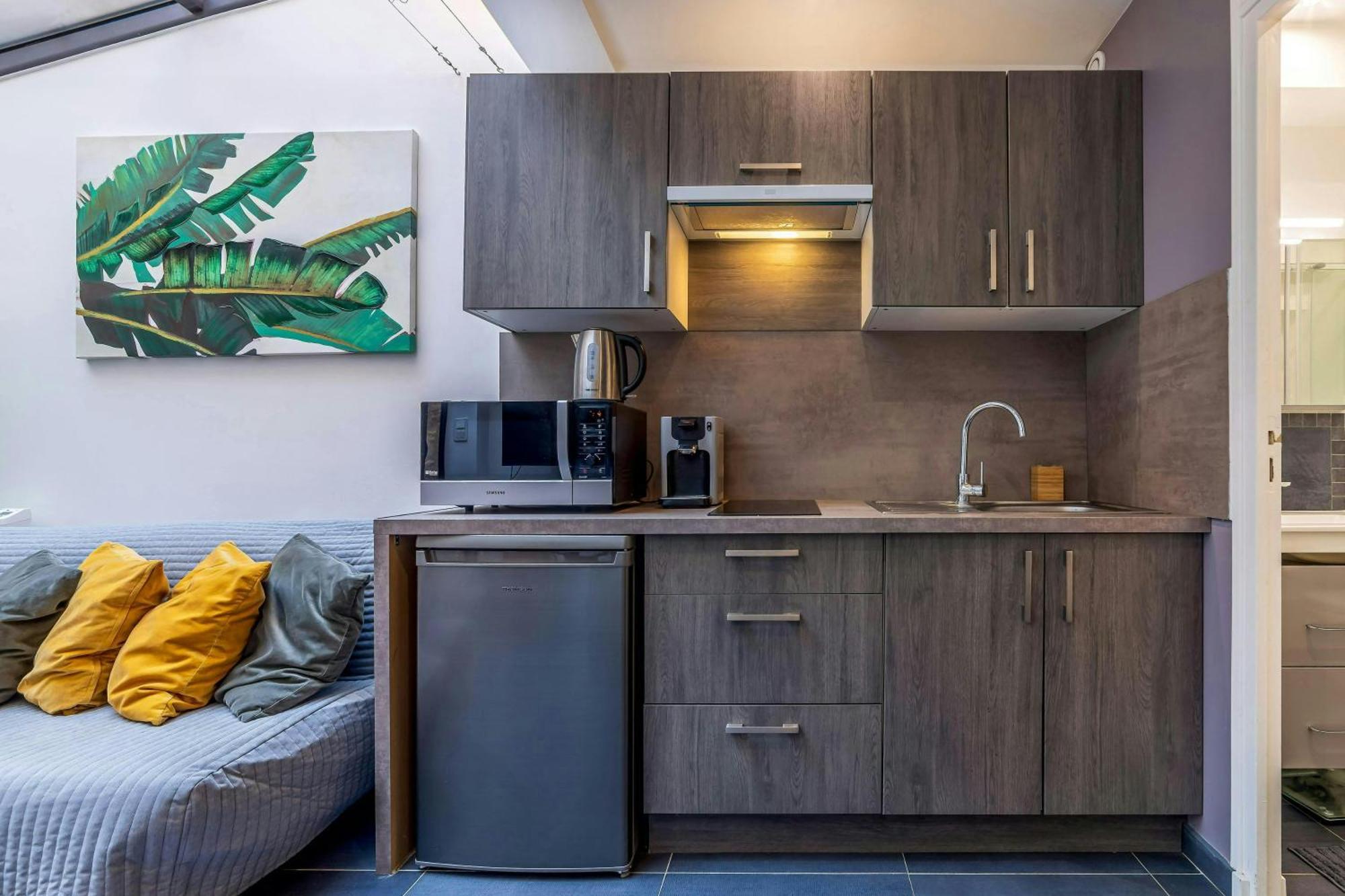 New Hypercenter Apparthotel Sweet Green ฟงแตนโบล ภายนอก รูปภาพ